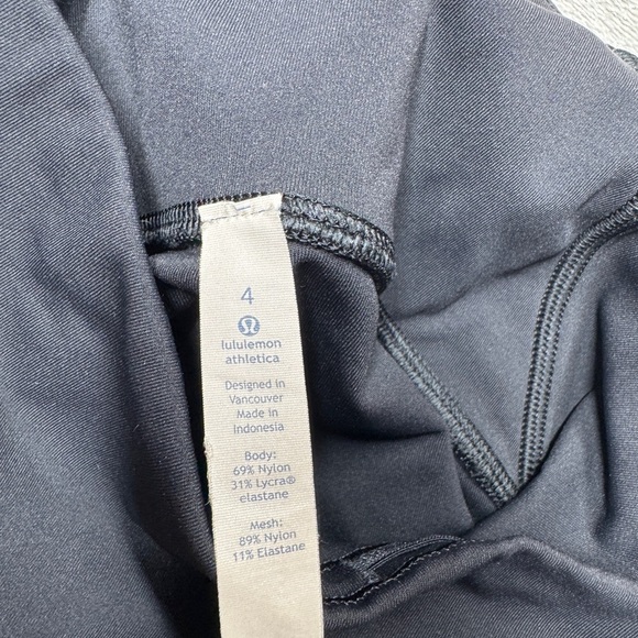 Lululemon Train Times Crop (17") Black Mesh Panels Capri Athletic Leggings 4 - Picture 15 of 16